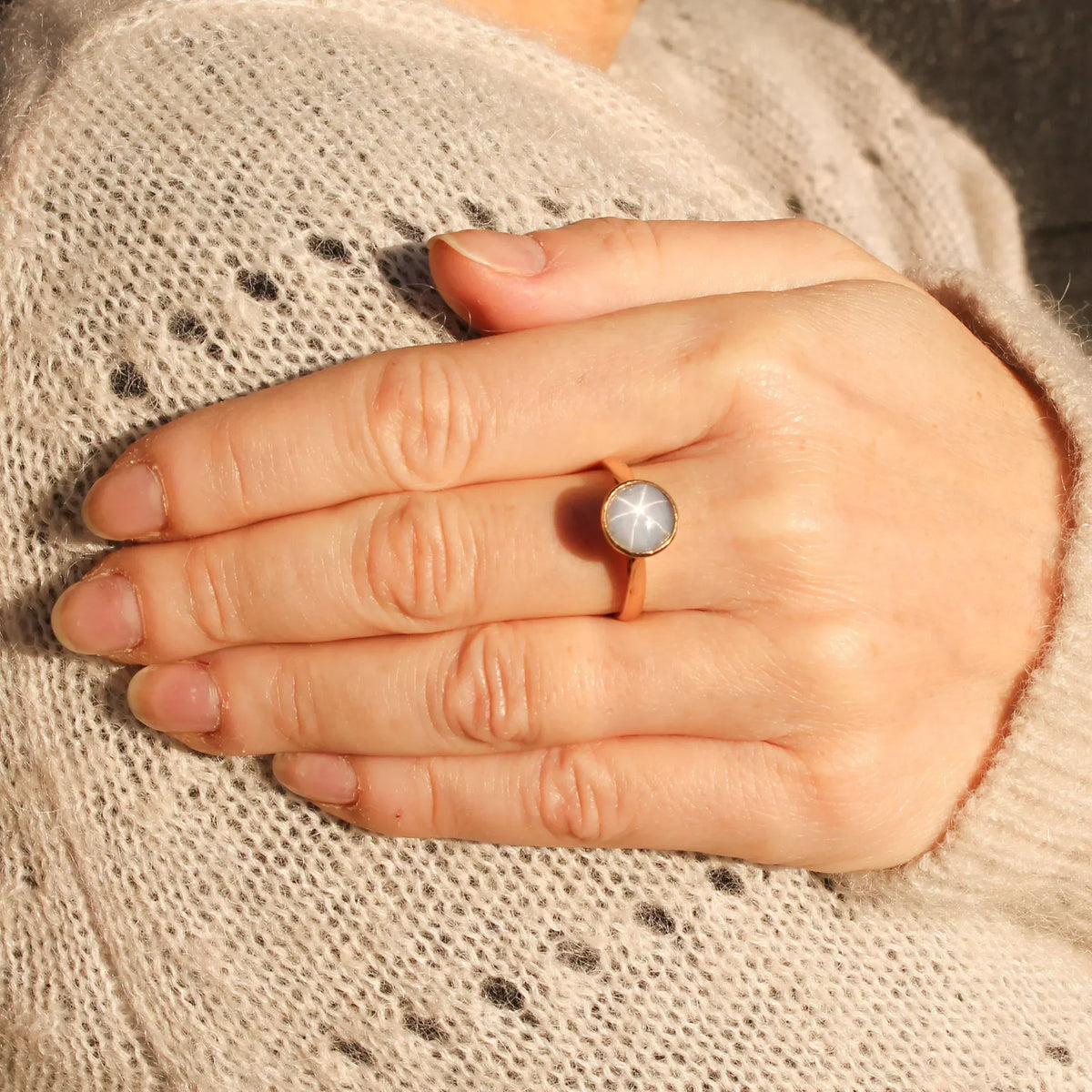 What is a star sapphire? A guide to these unusual vintage gemstones