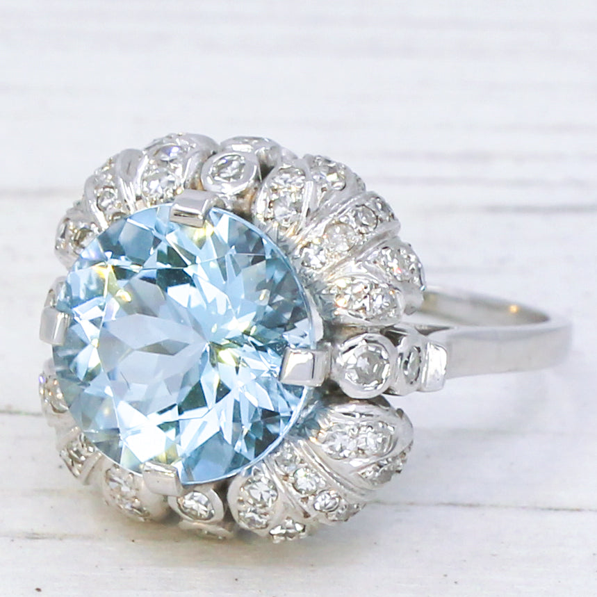 Late 20th Century 5.55 Carat Aquamarine & Diamond Ring, circa 1970