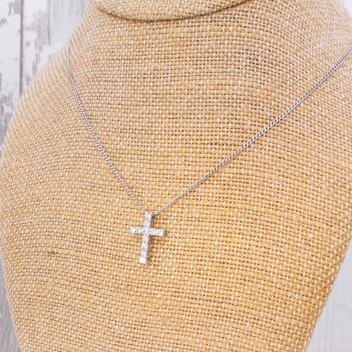 diamond cross pendant
