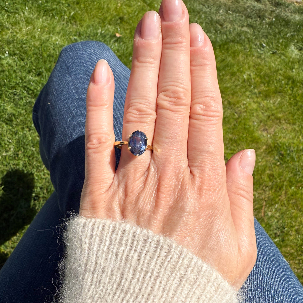 unheated ceylon sapphire solitaire