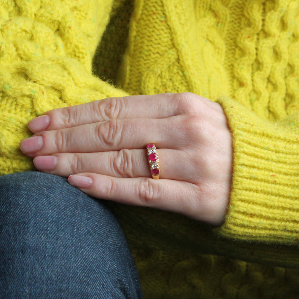 vintage ruby and diamond ring