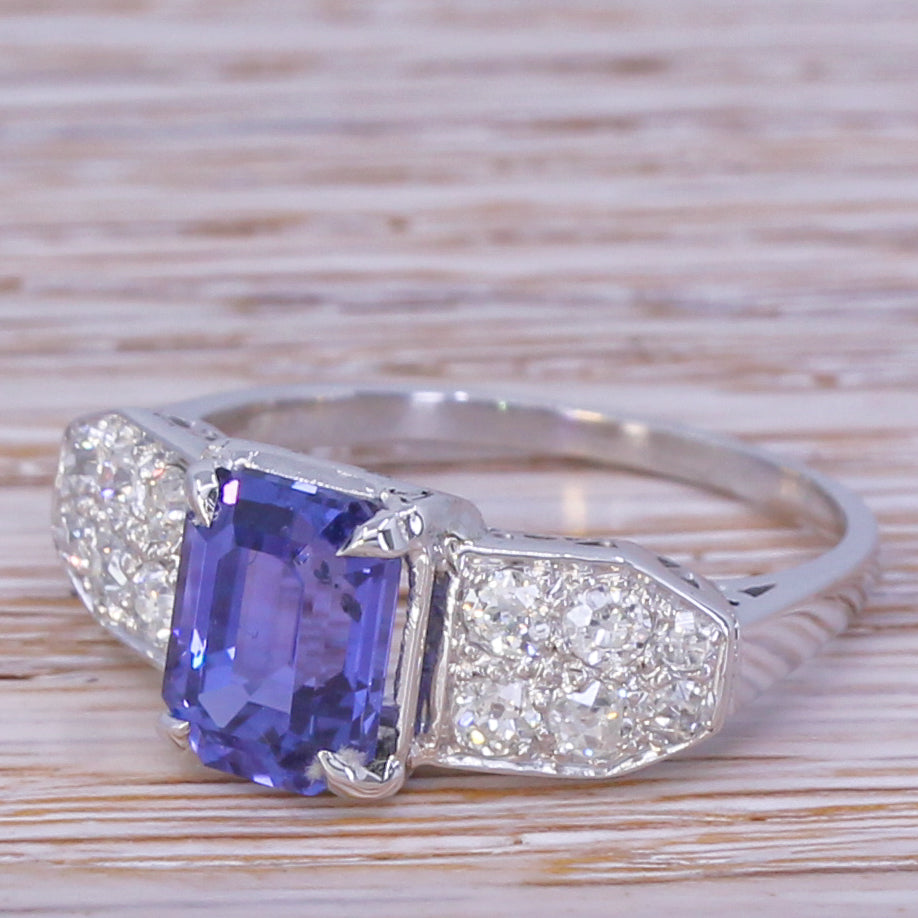 Art Deco 2.75 Carat Ceylon Sapphire & Diamond Ring, circa 1930