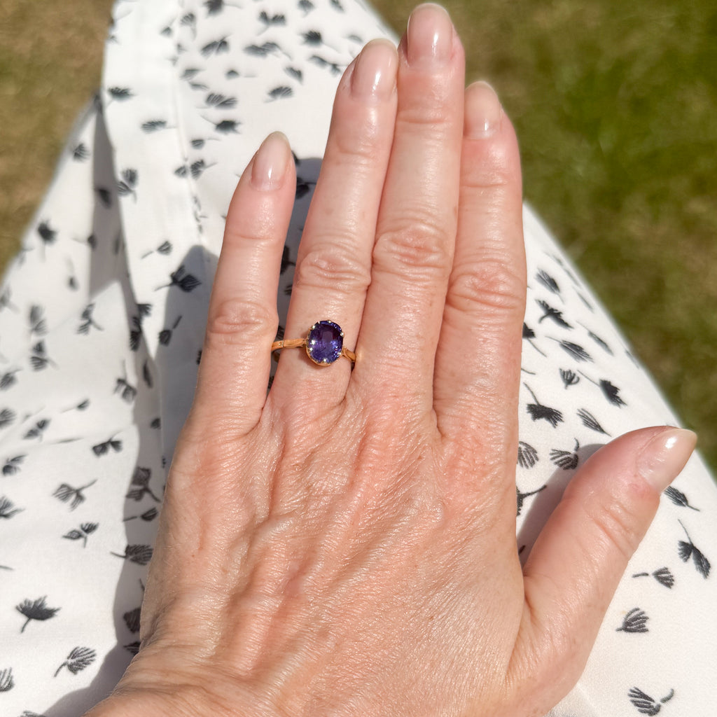 unheated Ceylon sapphire ring