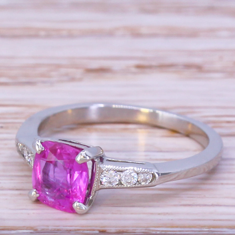 Mid Century 1.10 Carat Burmese Pink Sapphire Solitaire Ring, circa 1950