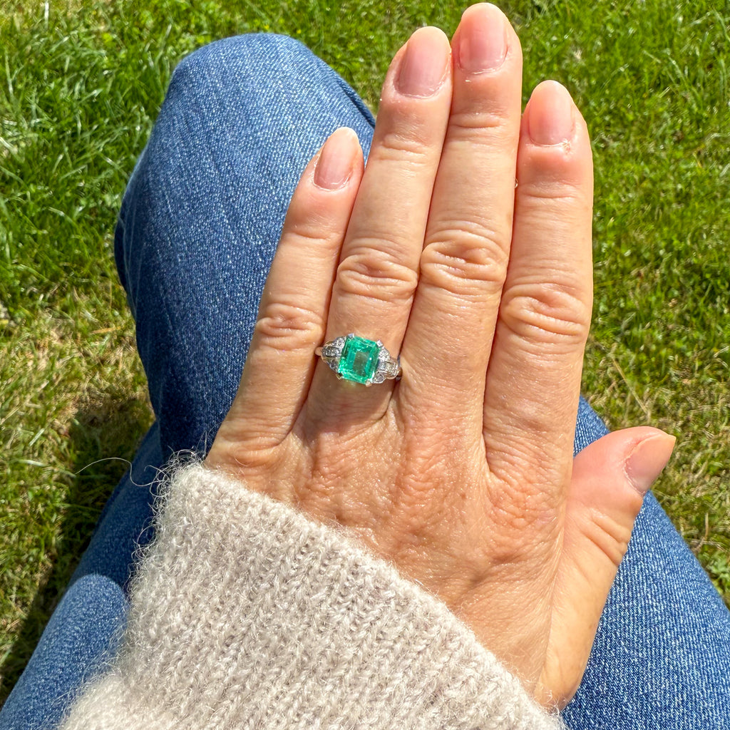 Art Deco Colombian emerald