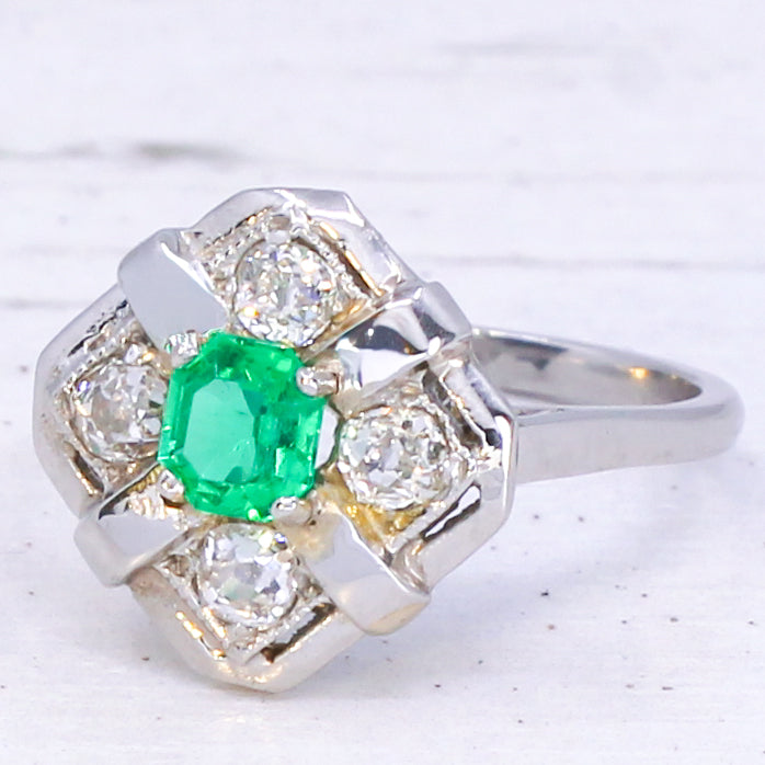 Art Deco 0.41 Carat Emerald & 0.42 Carat Diamond Ring, circa 1935