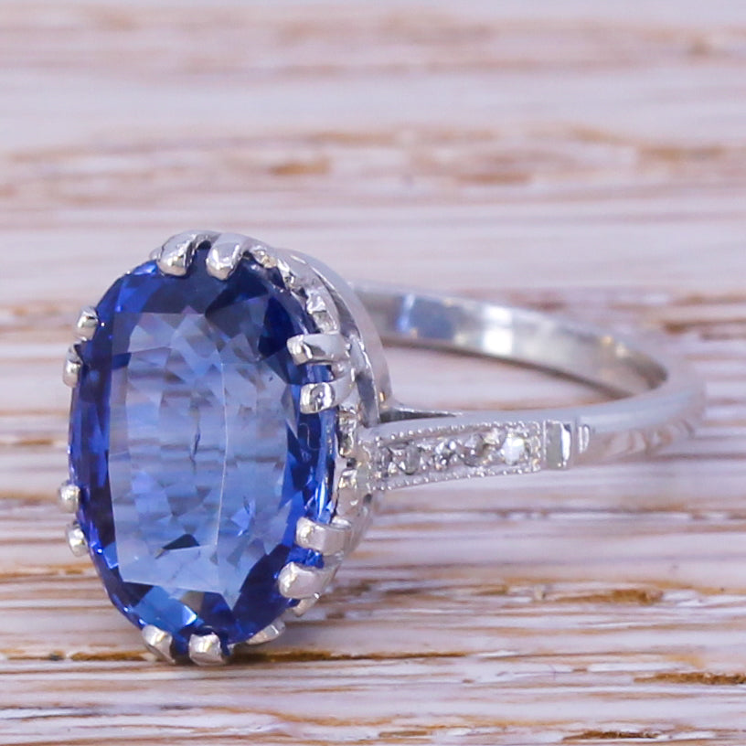 Art Deco 5.07 Carat Ceylon Sapphire Solitaire Ring, circa 1920