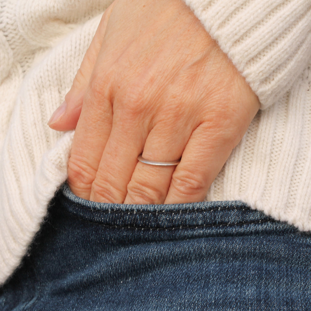 Tiffany knife edge band