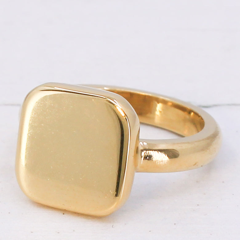 The Gatsby Signet Ring