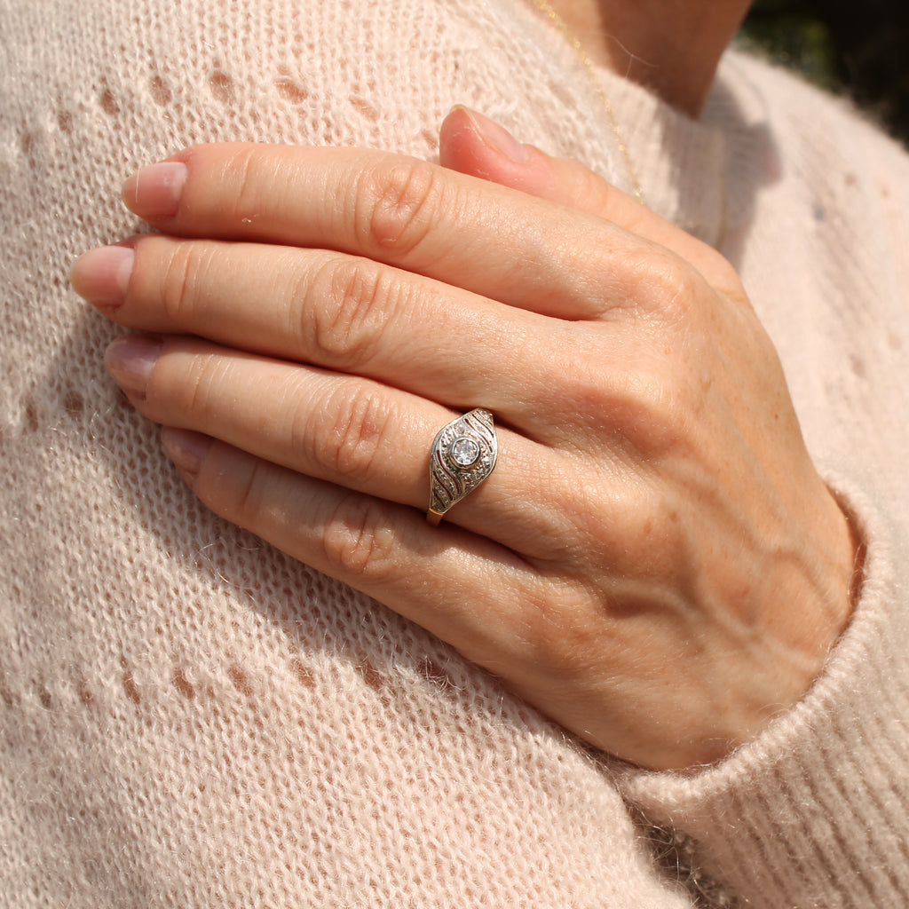 Art Deco diamond ring