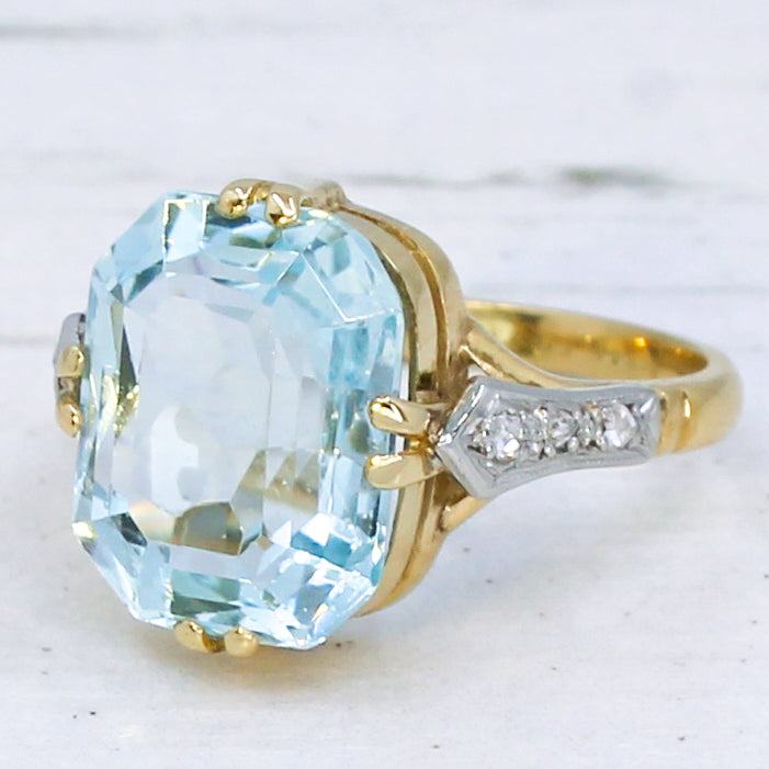 Vintage 5.75 Carat Aquamarine Solitaire Ring, dated 1951