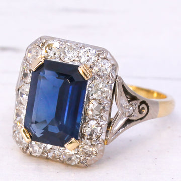 Mid Century 3.01 Carat Sapphire & Diamond Cluster Ring, circa 1950