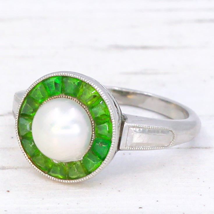 pearl and tsavorite garnet