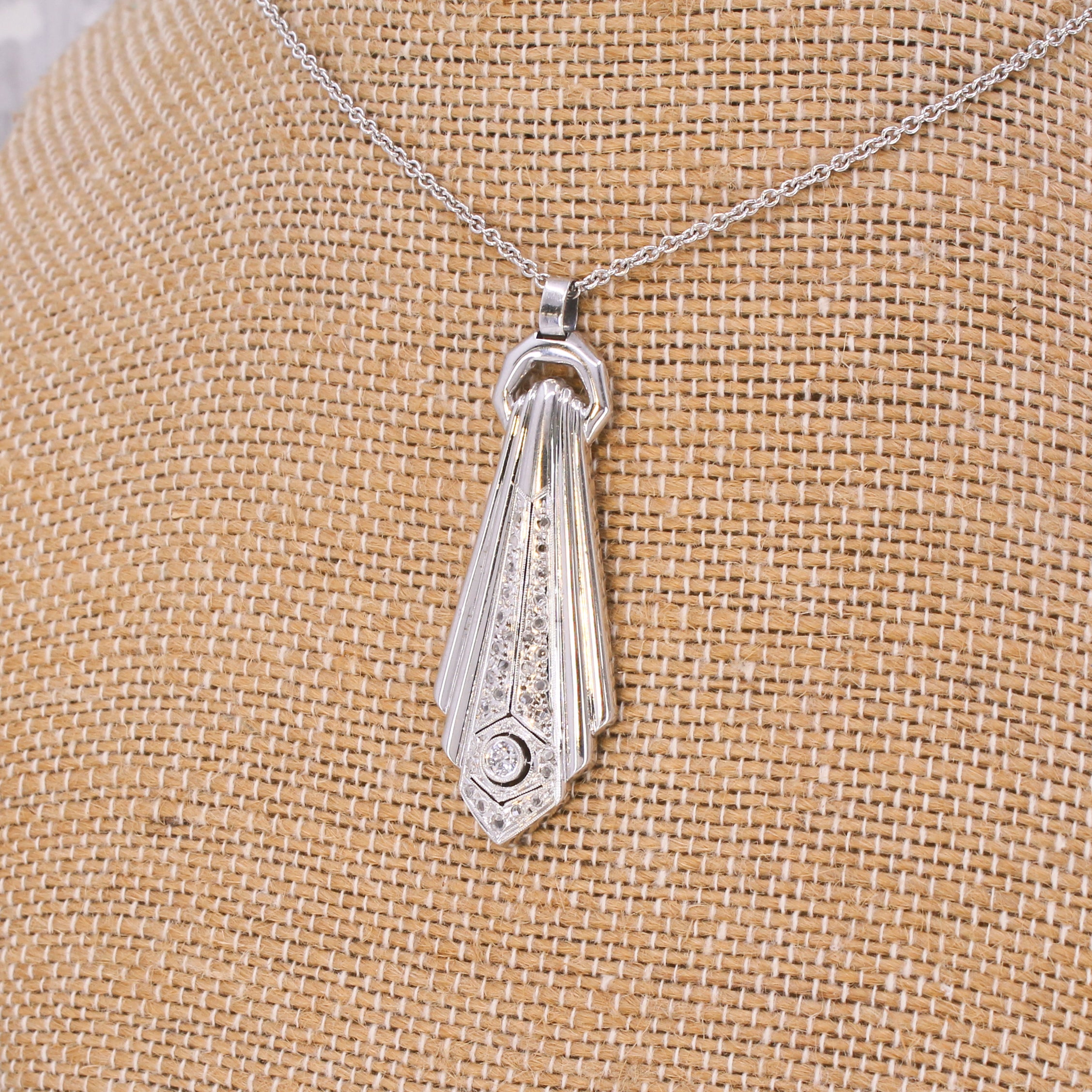 Art Deco diamond pendant