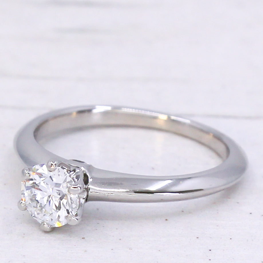 TIFFANY & CO. 0.45 Carat Round Brilliant Cut Diamond Engagement Ring, Platinum