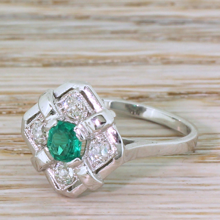 Art Deco 0.41 Carat Emerald & 0.42 Carat Diamond Ring, circa 1935