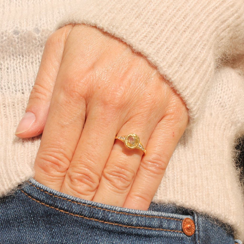 antique yellow sapphire 