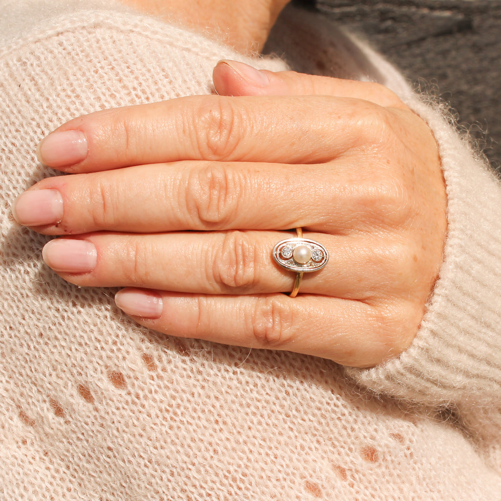 vintage pearl ring