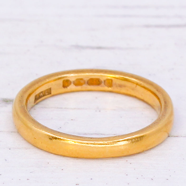 Vintage  22k Yellow Gold Wedding Band Ring, Dated 1949, size K