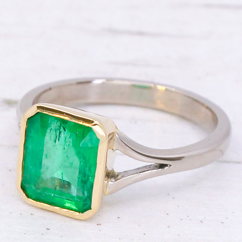 vintage colombian emerald ring