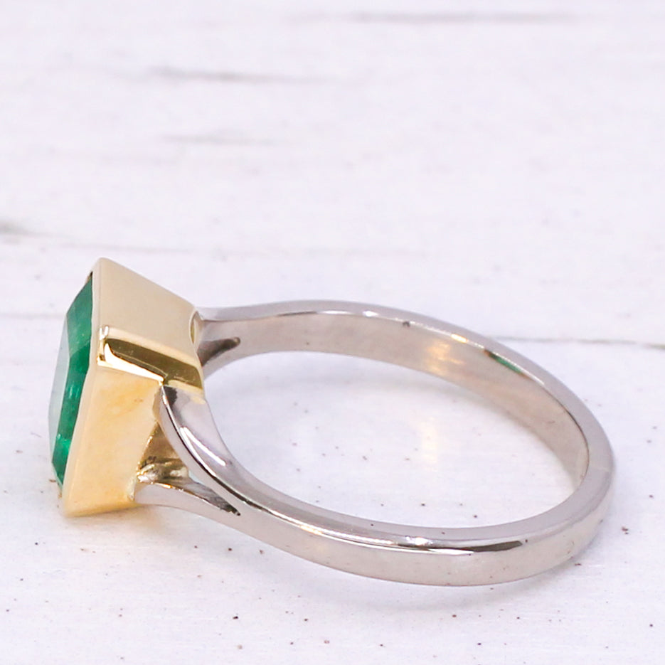 vintage colombian emerald ring