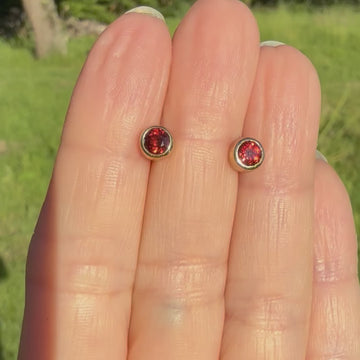 garnet stud earrings