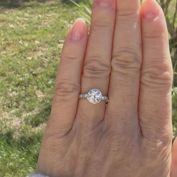 Art Deco diamond solitaire ring