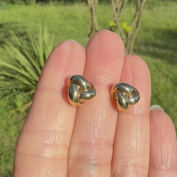 Gold knot earrings