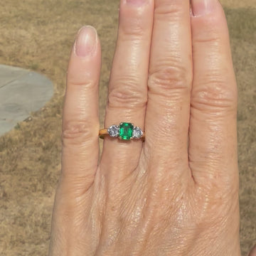vintage emerald and diamond 3 stone