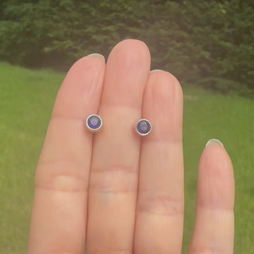 sapphire stud earrings